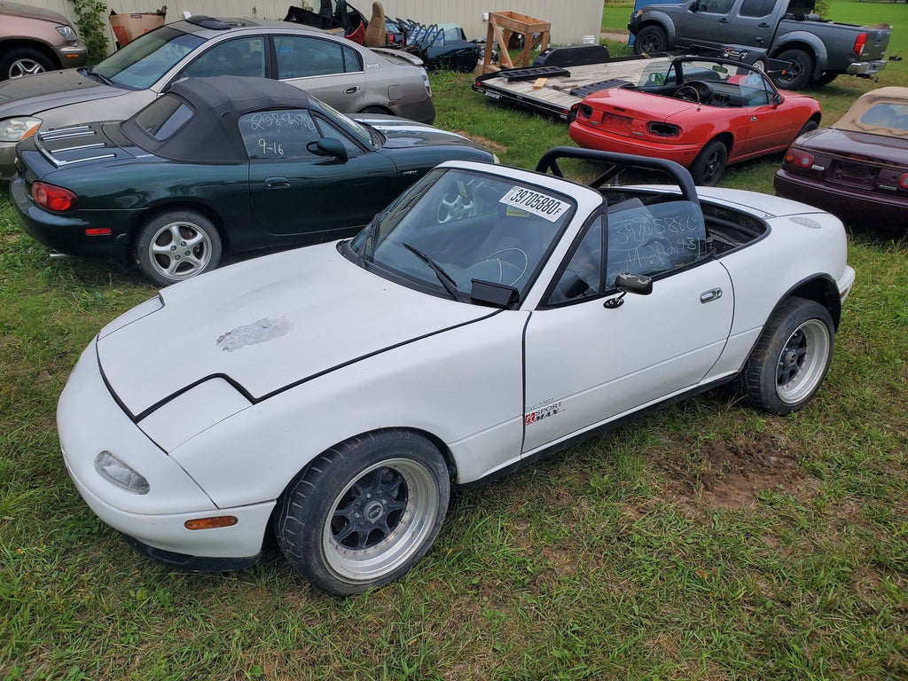 まや 1990 Mazda Miata NA with 81k miles owned
