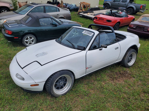 PARTS CAR: 1990 Mazda Miata 222k