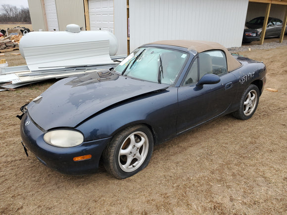 PARTS CAR: 1999 Mazda Miata 129k