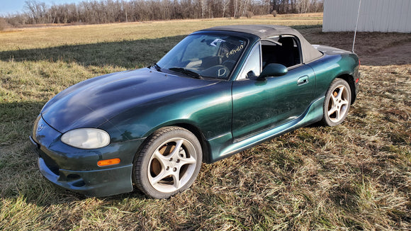 PARTS CAR: 2003 Miata 73k