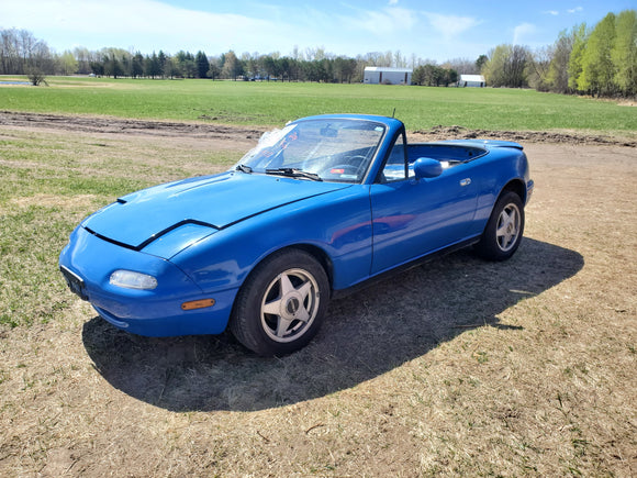 PARTS CAR: 1992 Mazda Miata 95k