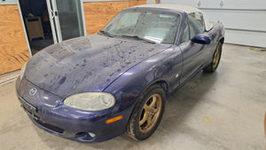 PARTS CAR: 2003 Mazda Miata SE 163k