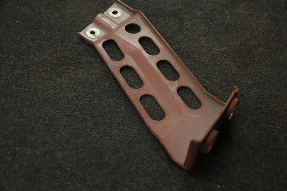 99-05 Radiator Brackets