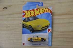 Hot Wheels 91 Miata Yellow