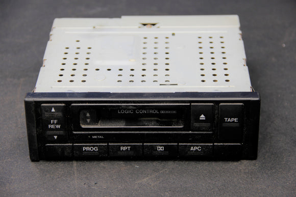 99-05 Cassette Player