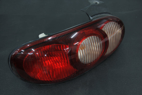 01-05 Driver Taillight